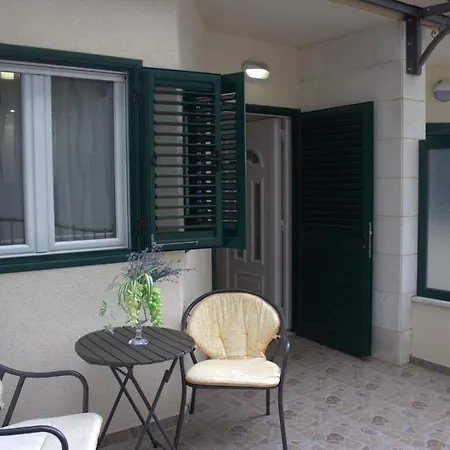 City Center Miro Apartment *