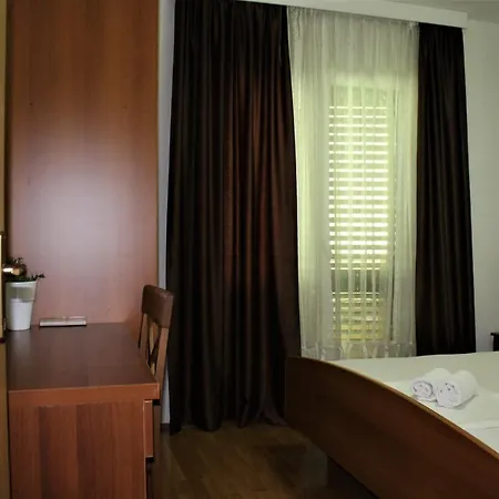 City Center Miro Apartment