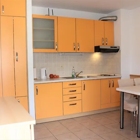 City Center Miro Apartment